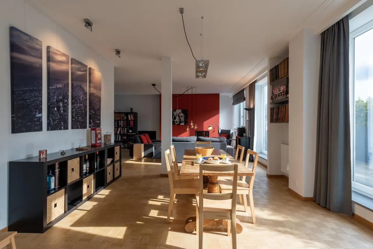 Woods Terrace Residence Брюссель